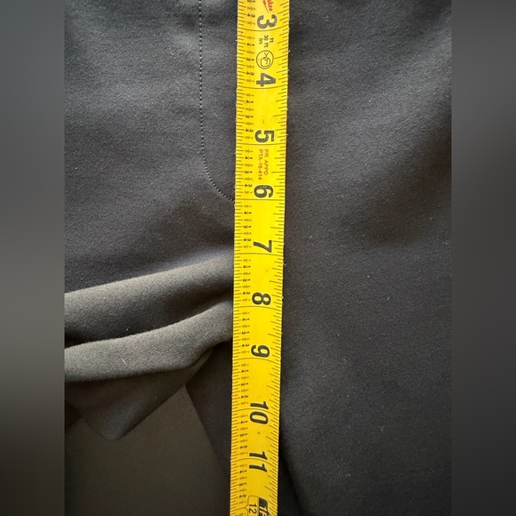 SPANXsmooth PerfectFit Ponte Petite Slim Straight Pant in Classic Black Size XS - Picture 9 of 11